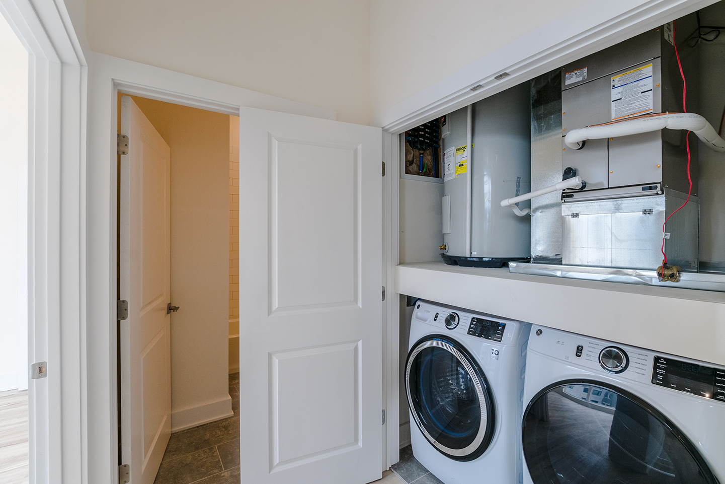 Property Photo For 1129 Germantown Ave, Unit 4C