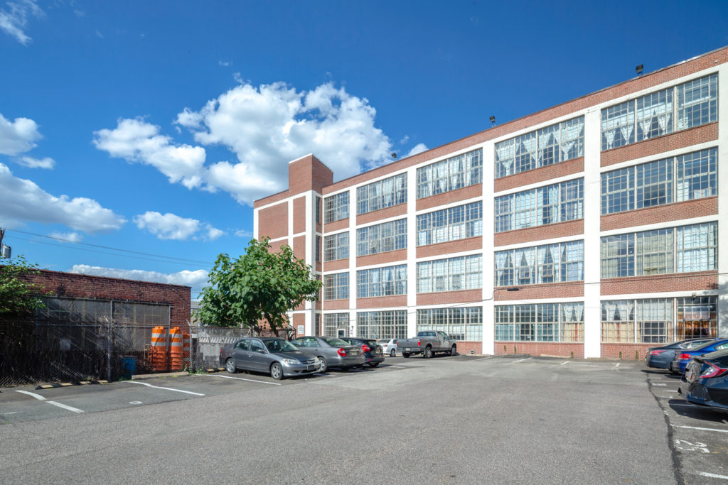 Property Photo For 720 N 5th St, Unit 405