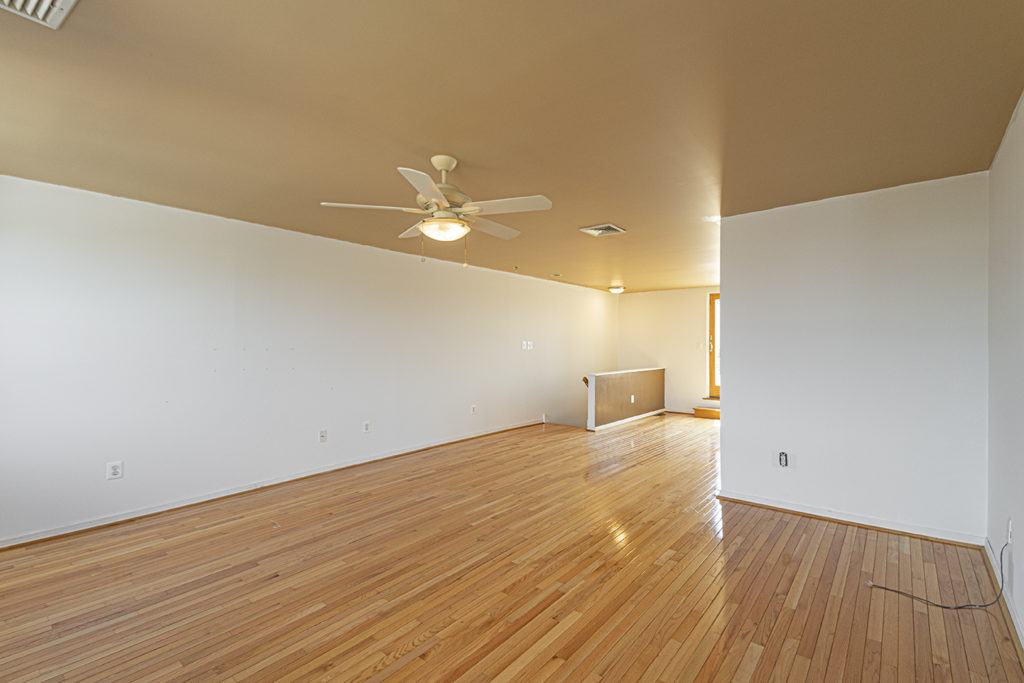 Property Photo For 1635 E. Passyunk, 2nd Flr