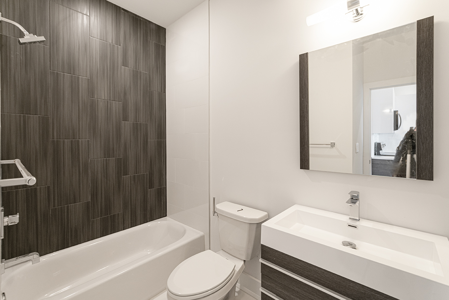 Property Photo For 2623 Christian St, Unit 201