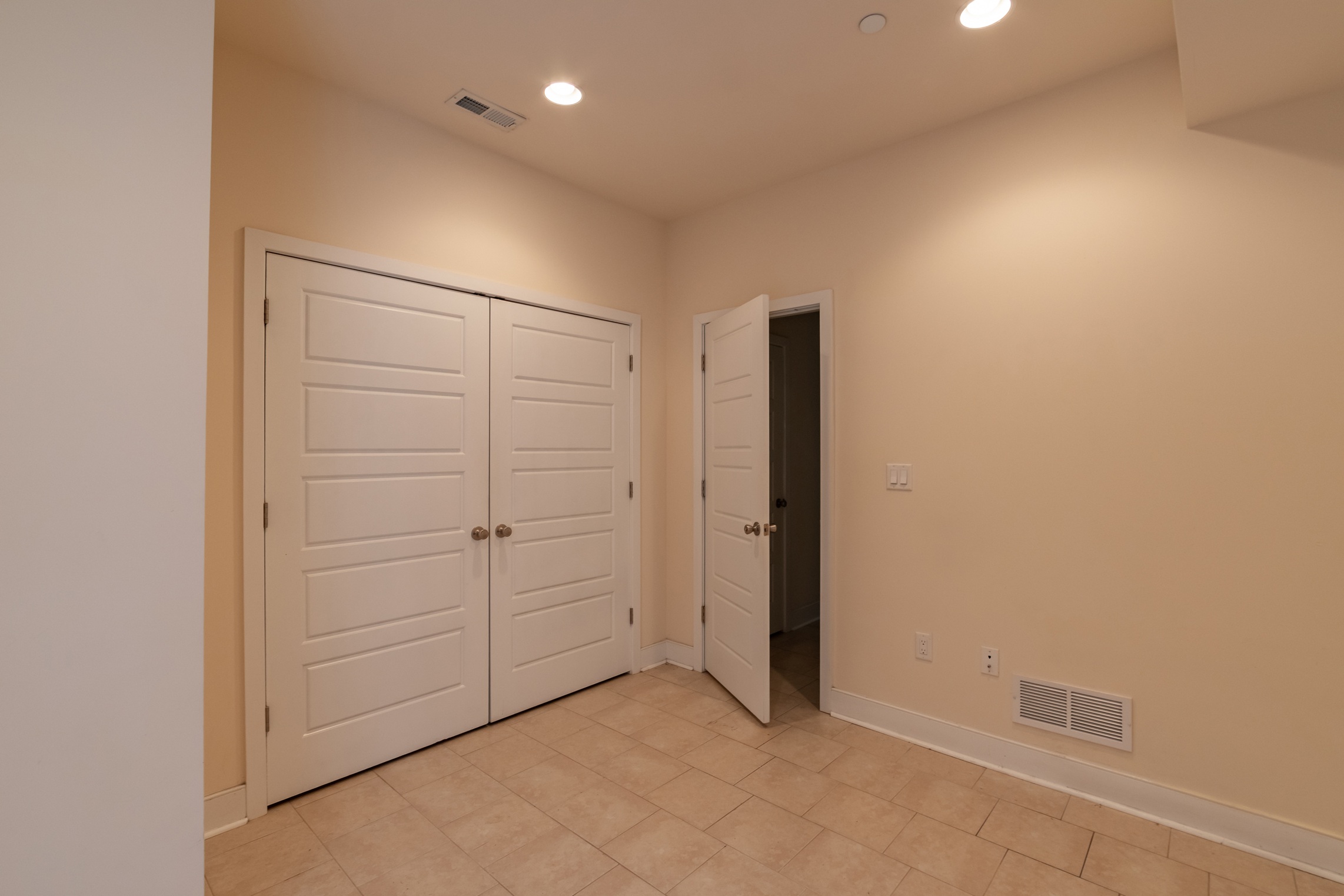 1775 Frankford Ave_ Unit 3_- (15)