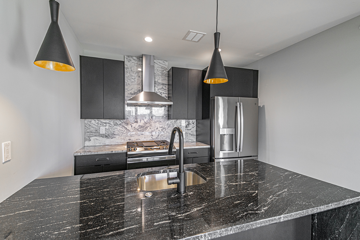 Property Photo For 526 Brown St, Unit 205