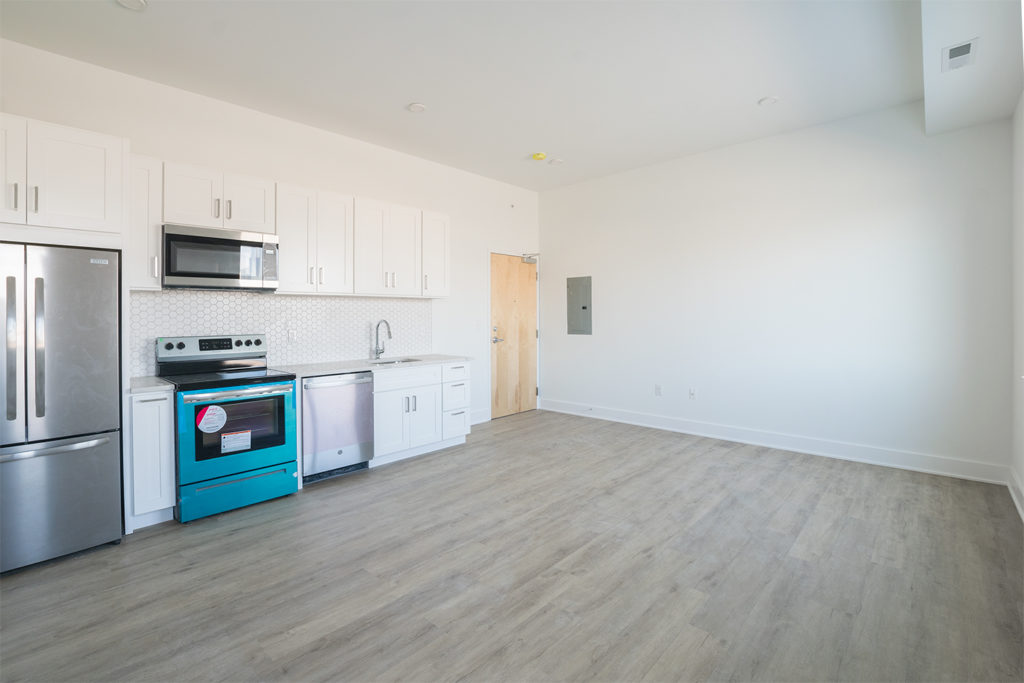 Property Photo For 2201 Washington Ave, Unit 402