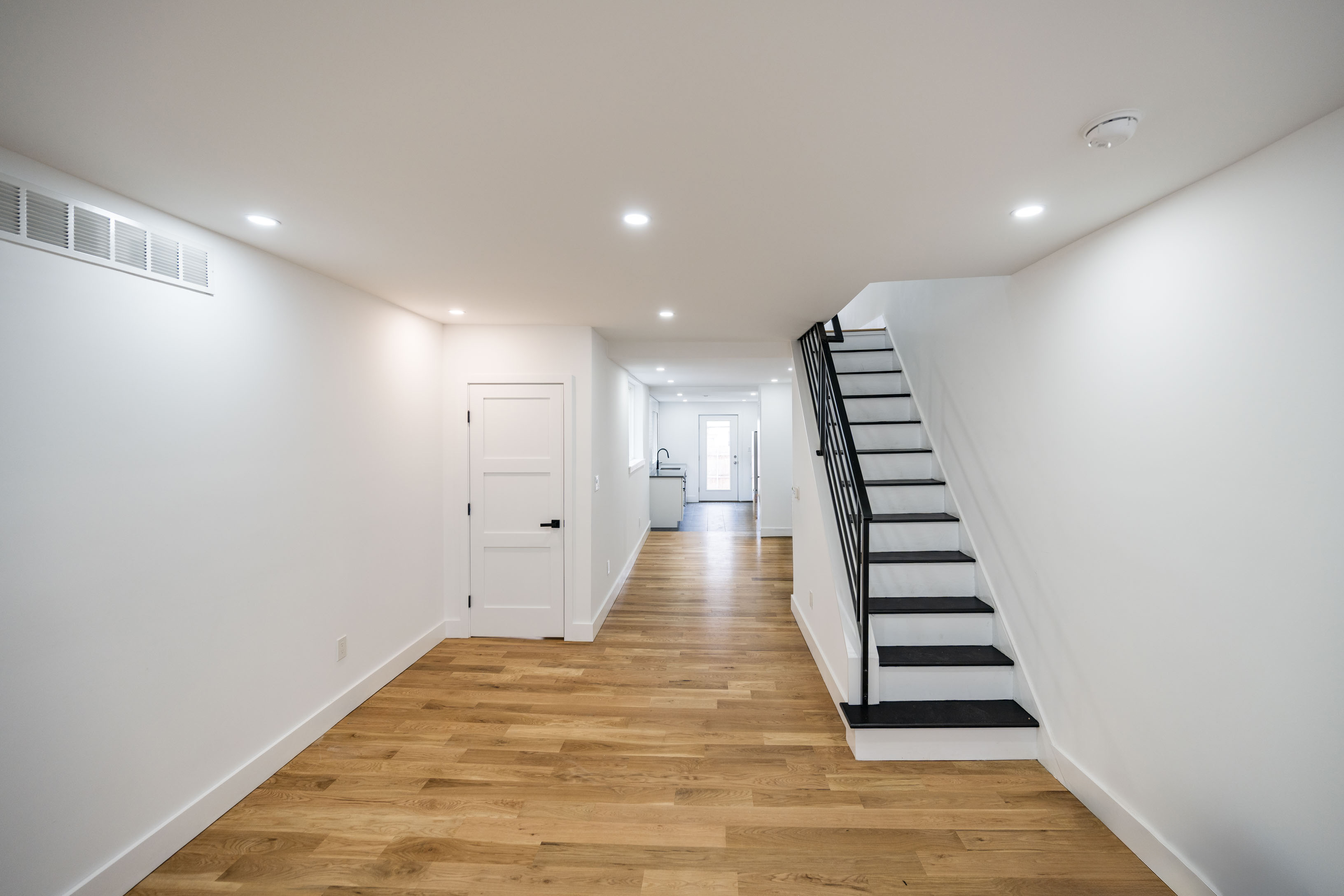 2009 E Cumberland St_-2