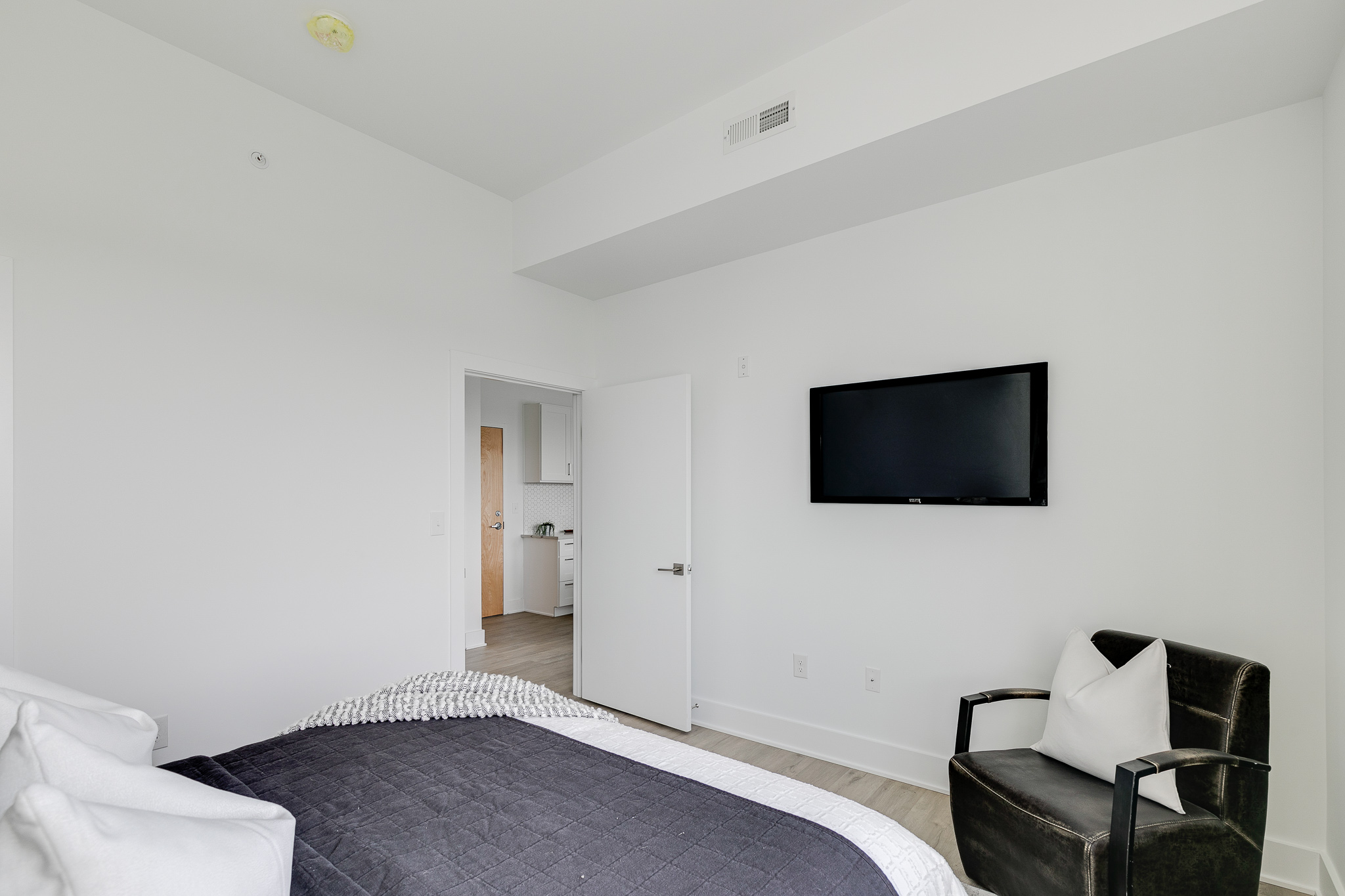 2201 Washington Avenue #416 Final-12