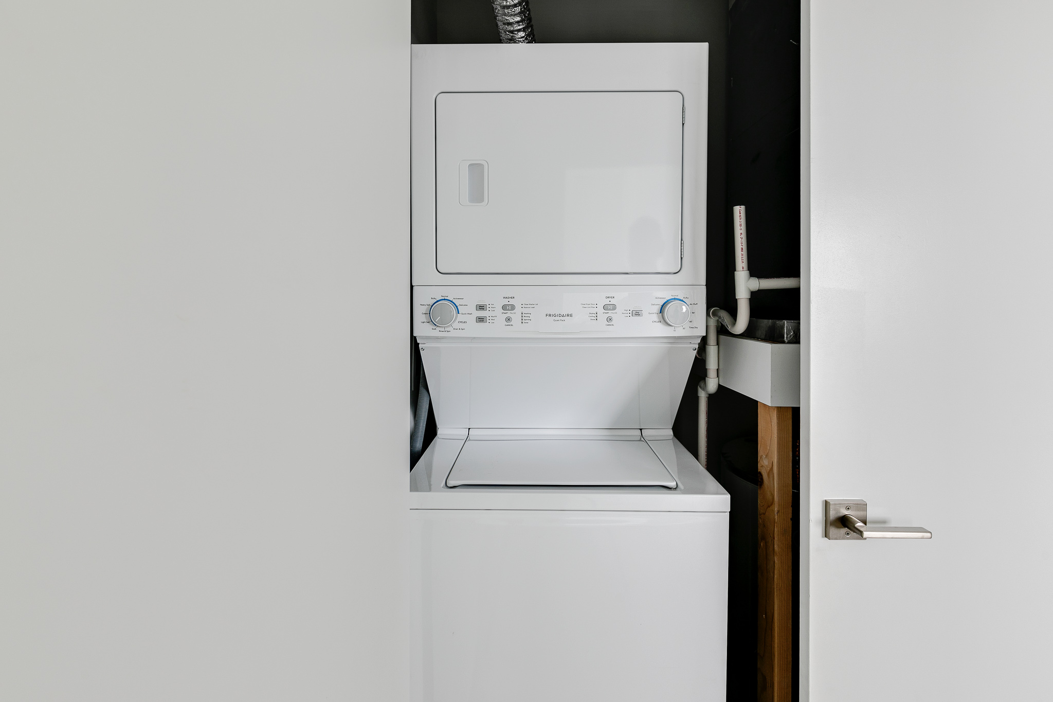 2201 Washington Avenue #416 Final-16