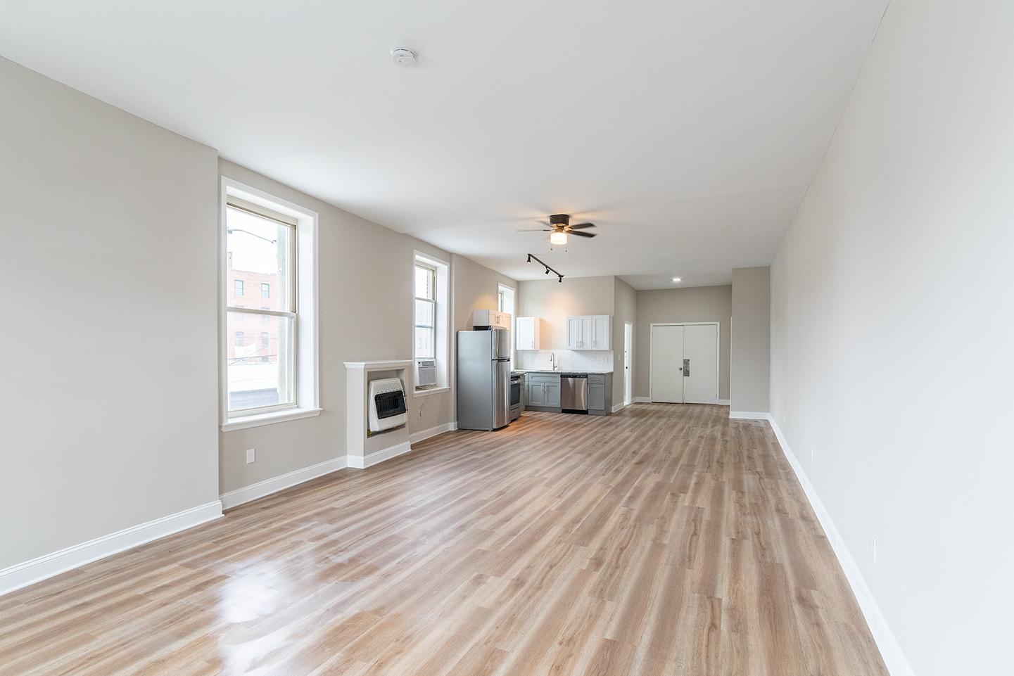 Property Photo For 937 N 2nd St, Unit 2F