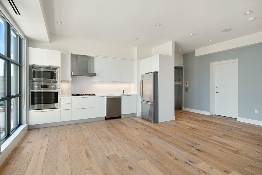 240 N 2nd St Unit 6W-880px-2