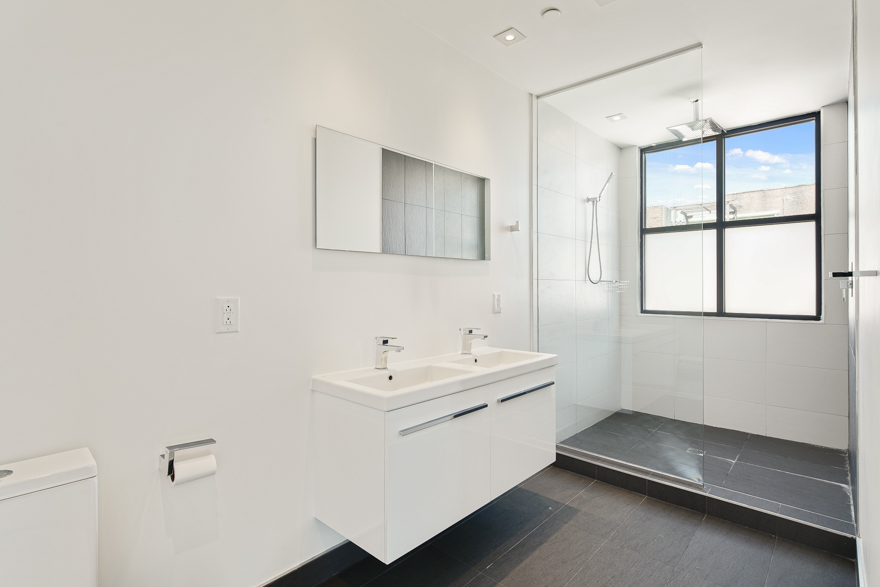 240 N 2nd St Unit 6W-880px-6