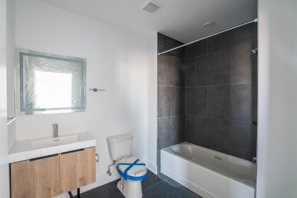 Property Photo For 2201 Washington Ave, Unit 402