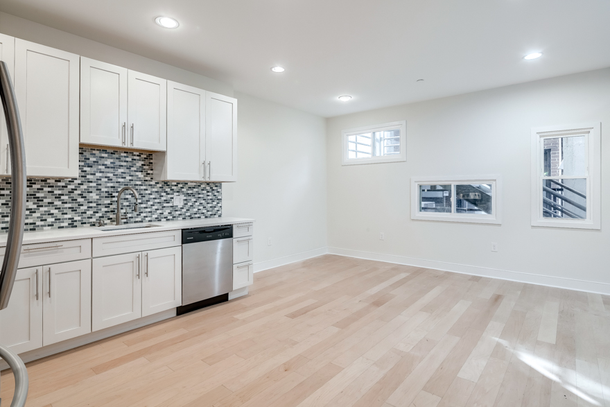 Property Photo For 1305 Locust St, 3C