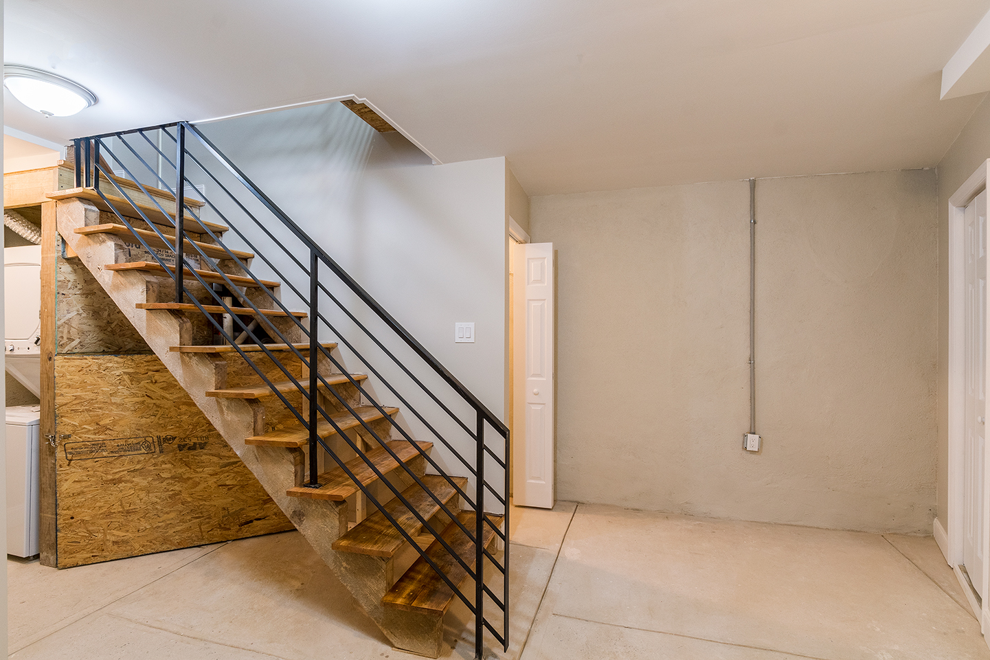 Property Photo For 1126 E Passyunk Ave - Unit 1