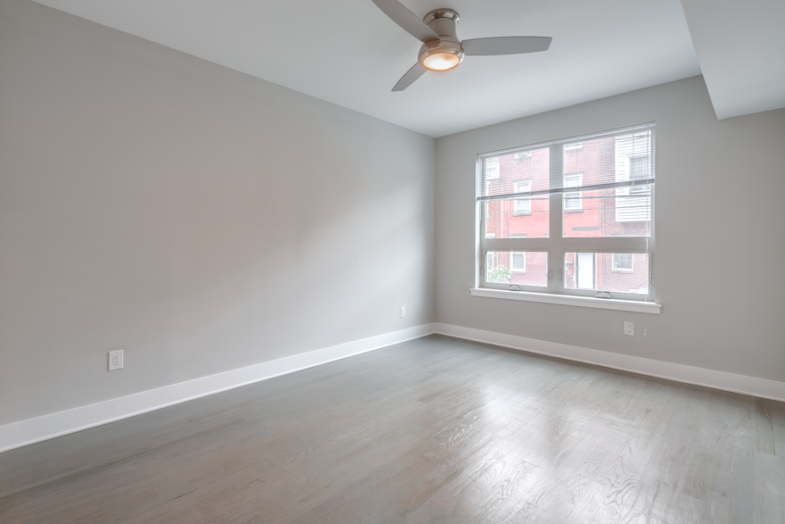 Property Photo For 1607 Catharine Street, Unit 1H