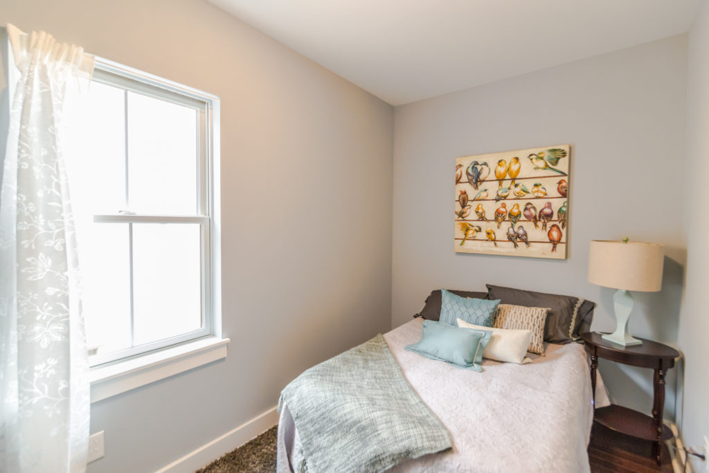 Property Photo For 2012 W Girard, Unit 11B