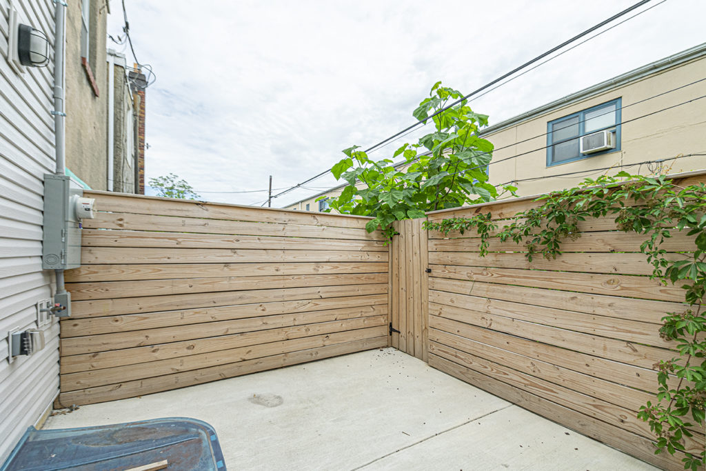 Property Photo For 2137 Cross St
