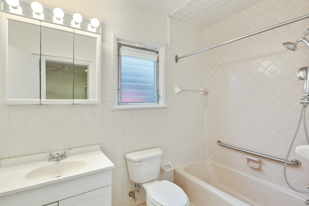 Property Photo For 2115 S 20th St, 1st Flr