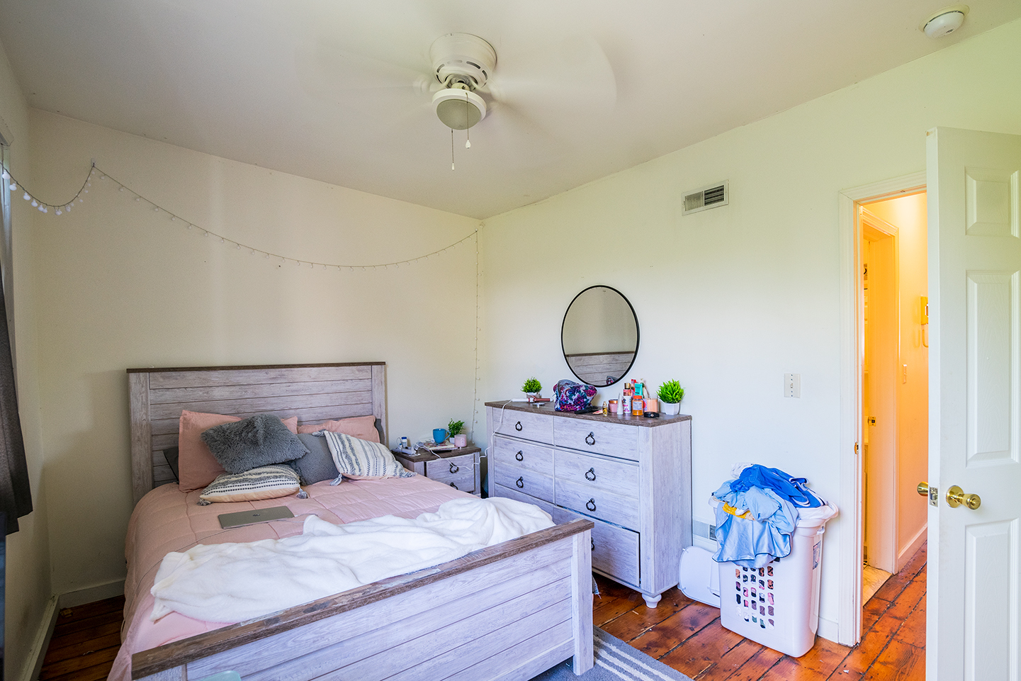 Property Photo For 1713 Christian St, Unit 2