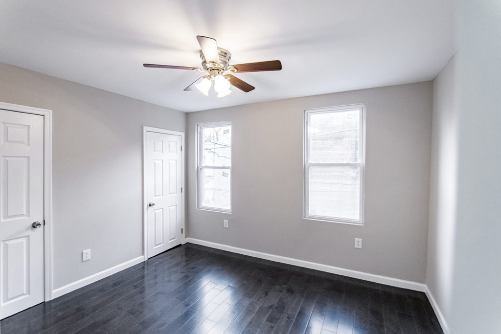 Property Photo For 1923 S Hemberger Street