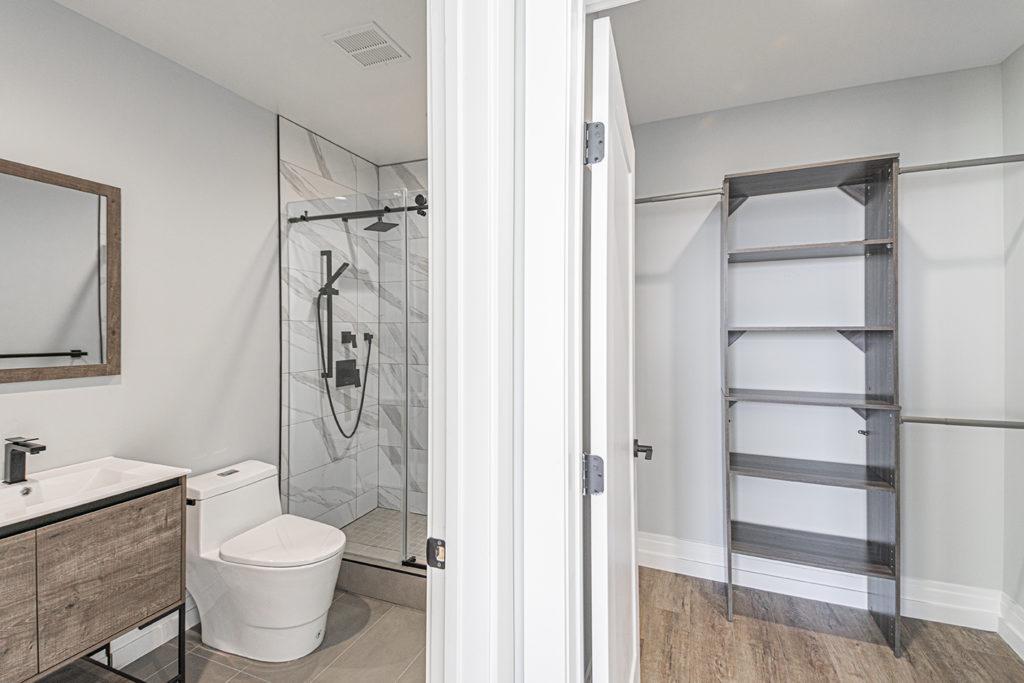 Property Photo For 526 Brown St, Unit 206