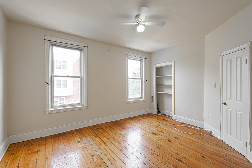 Property Photo For 416 N. Saunders Ave