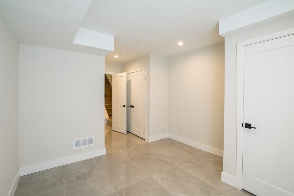 Property Photo For 2147 N Franklin St, Unit A