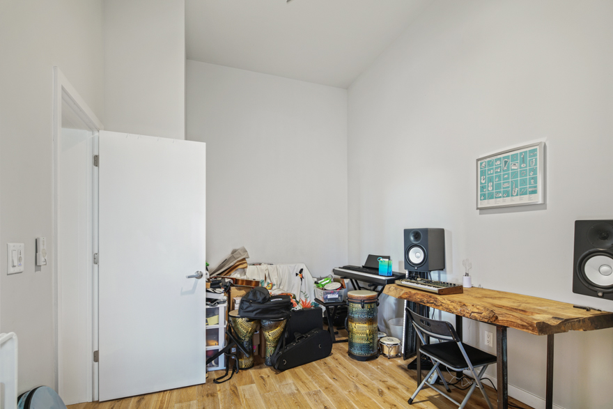 412 S 13th St Unit 501-880-12