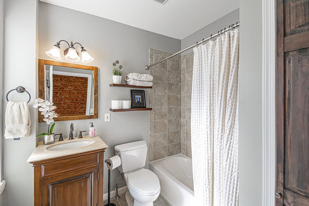 Property Photo For 2017 Memphis St