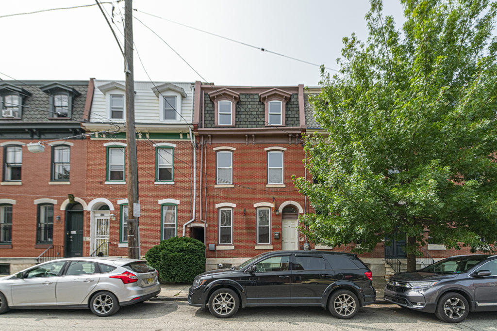 Property Photo For 416 N. Saunders Ave