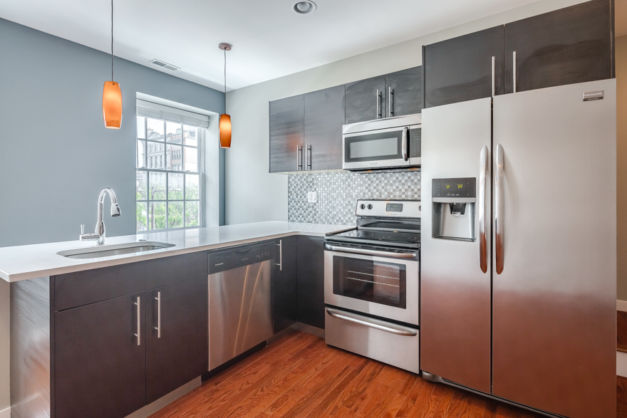 Property Photo For 301 Market St, Unit 3R