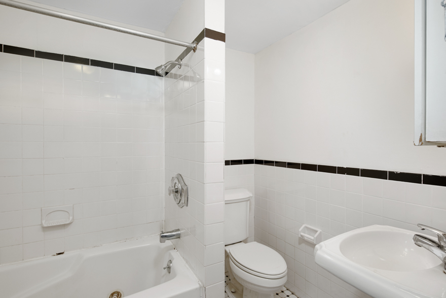 Property Photo For 621 S. 42nd St