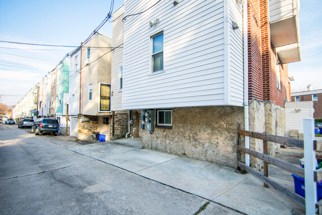 Property Photo For 5700 N 20th St - Upper Unit