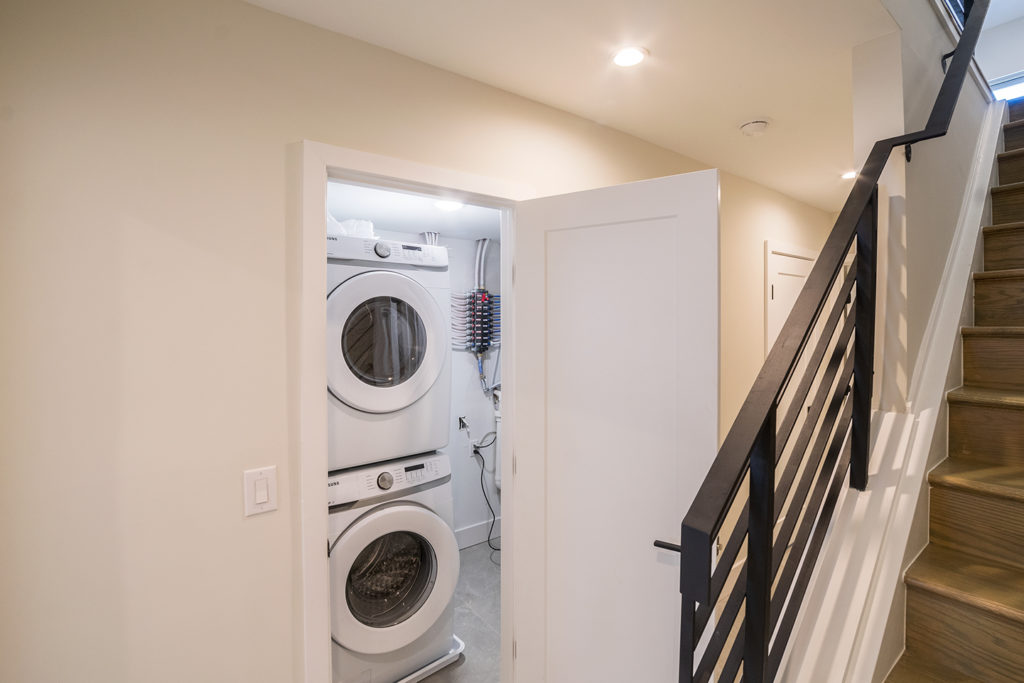 Property Photo For 2147 N Franklin St, Unit A