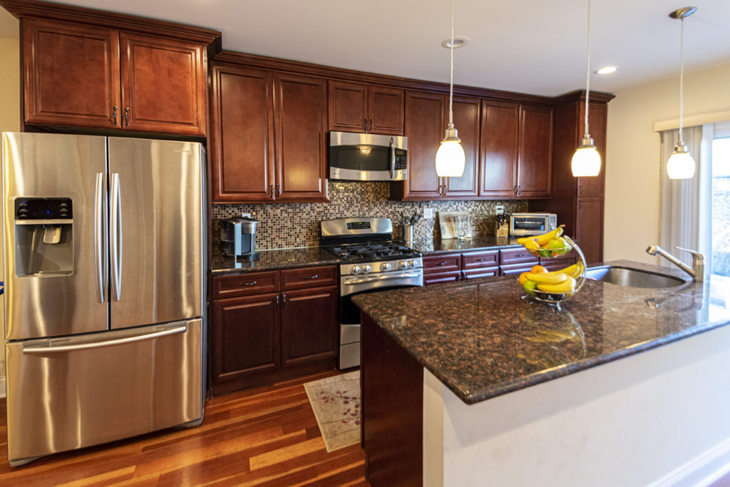 Property Photo For 2107 Carpenter St