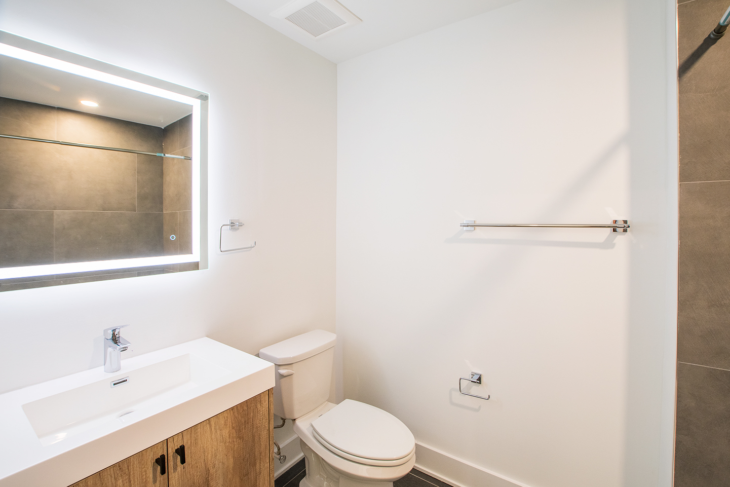 Property Photo For 1324 Frankford Ave, Unit 214