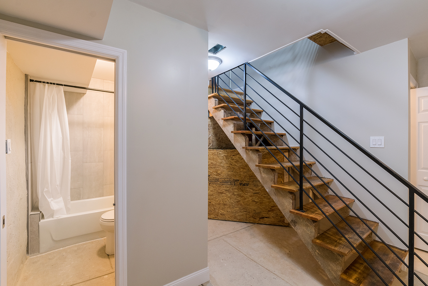 Property Photo For 1126 E Passyunk Ave - Unit 1