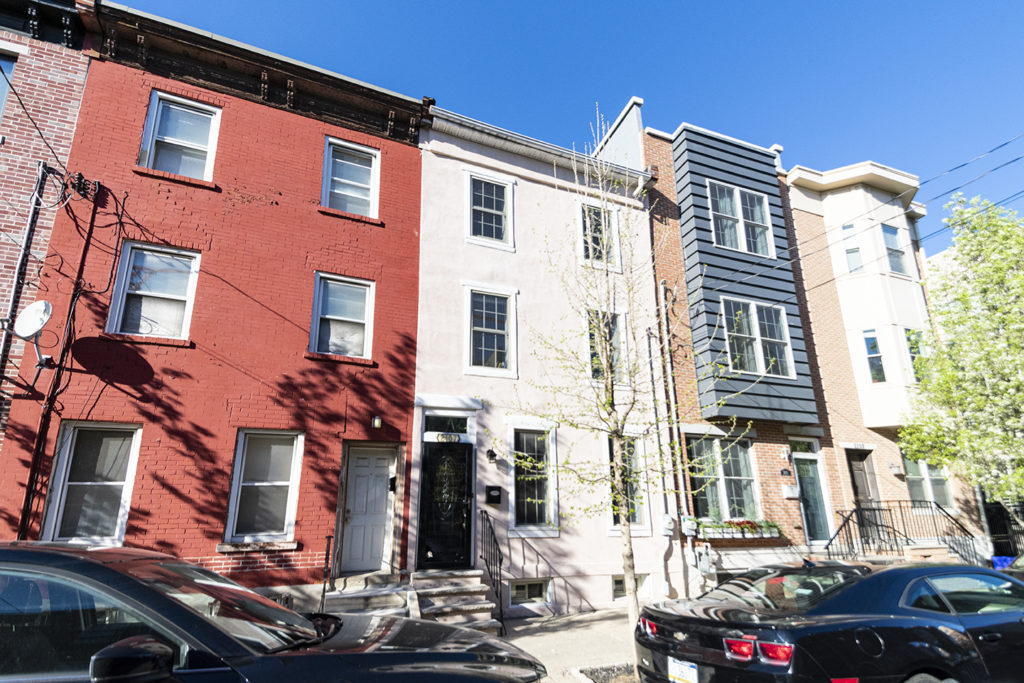 Property Photo For 2107 Carpenter St