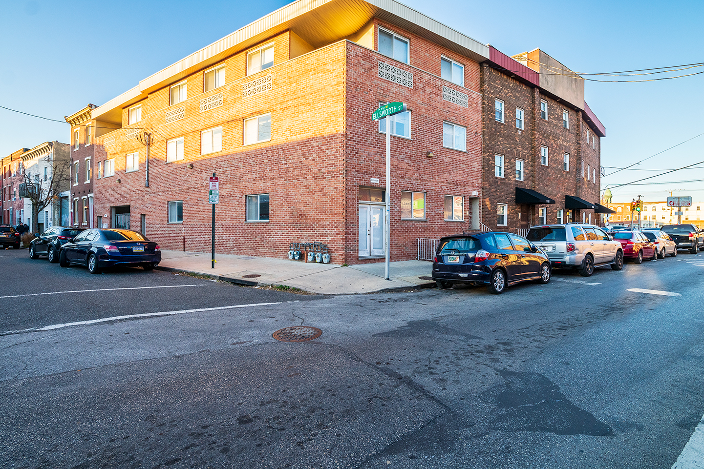 Property Photo For 1126 E Passyunk Ave - Unit 4