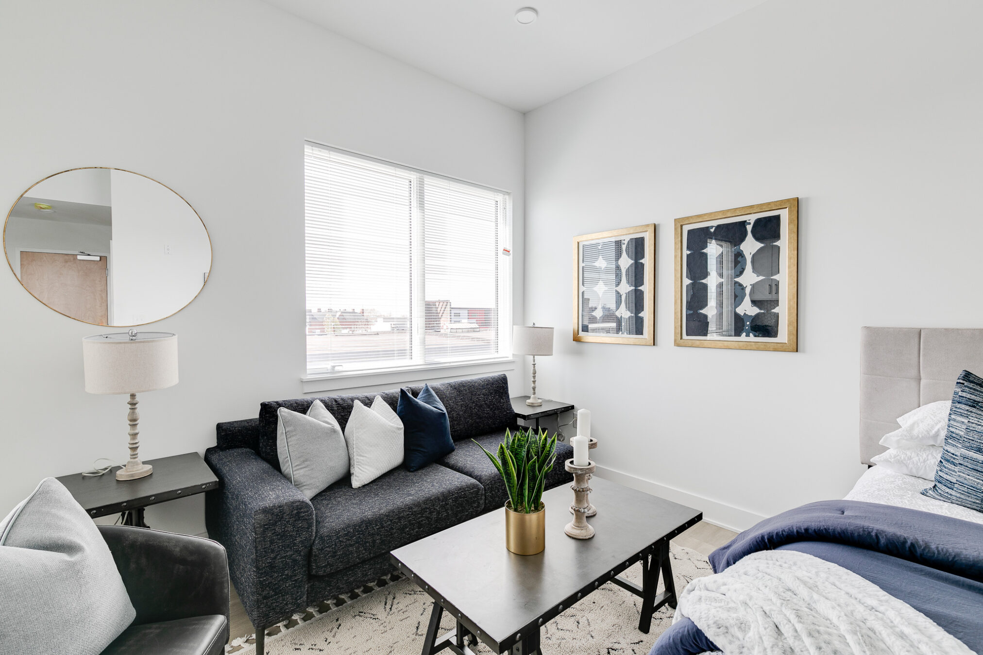 Property Photo For 2201 Washington Ave, Unit 413