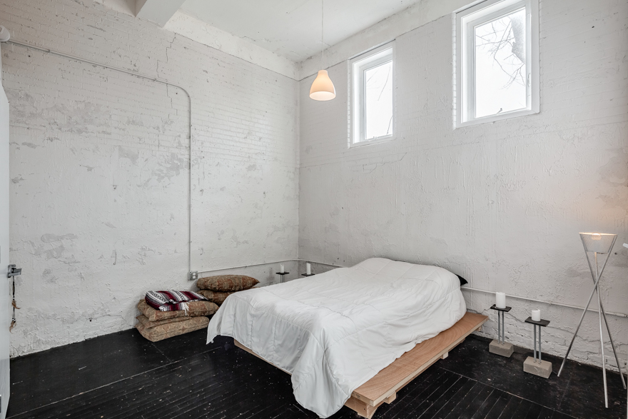 Property Photo For 1804 E. Hazzard Street, Unit 1B