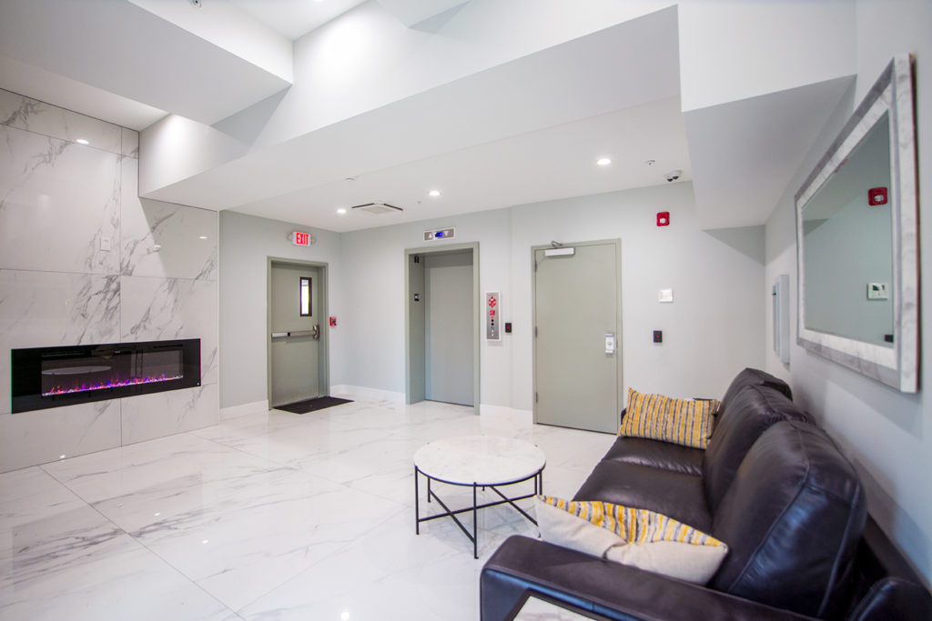 Property Photo For 526 Brown St, Unit 206