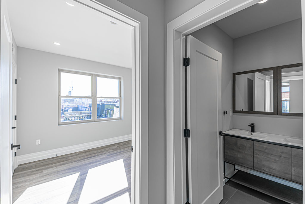 Property Photo For 526 Brown St, Unit 504