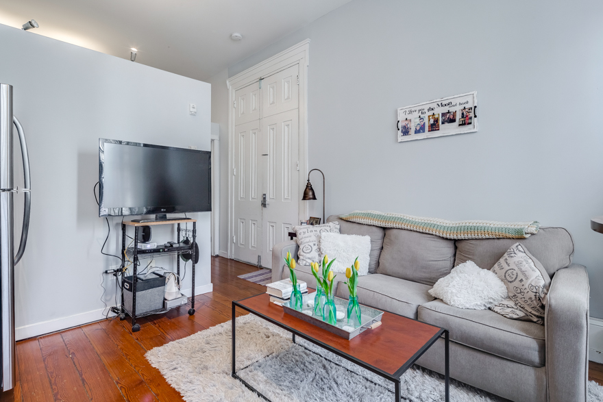 Property Photo For 1320 Pine Street, Unit 1F