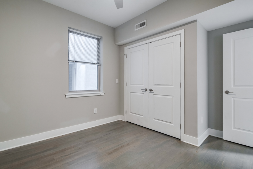 Property Photo For 1607 Catharine Street, Unit 1H