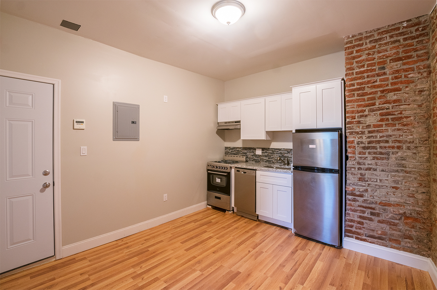 Property Photo For 1126 E Passyunk Ave - Unit 4