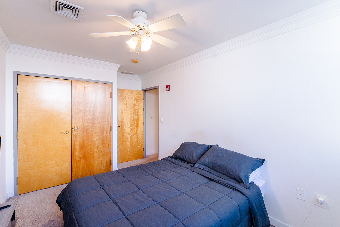 Property Photo For 1939 Chestnut St, Unit 3B