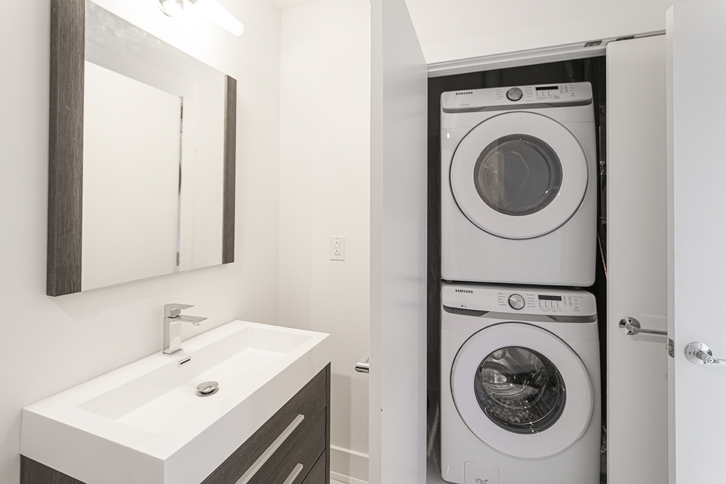 Property Photo For 2623 Christian St, Unit 201