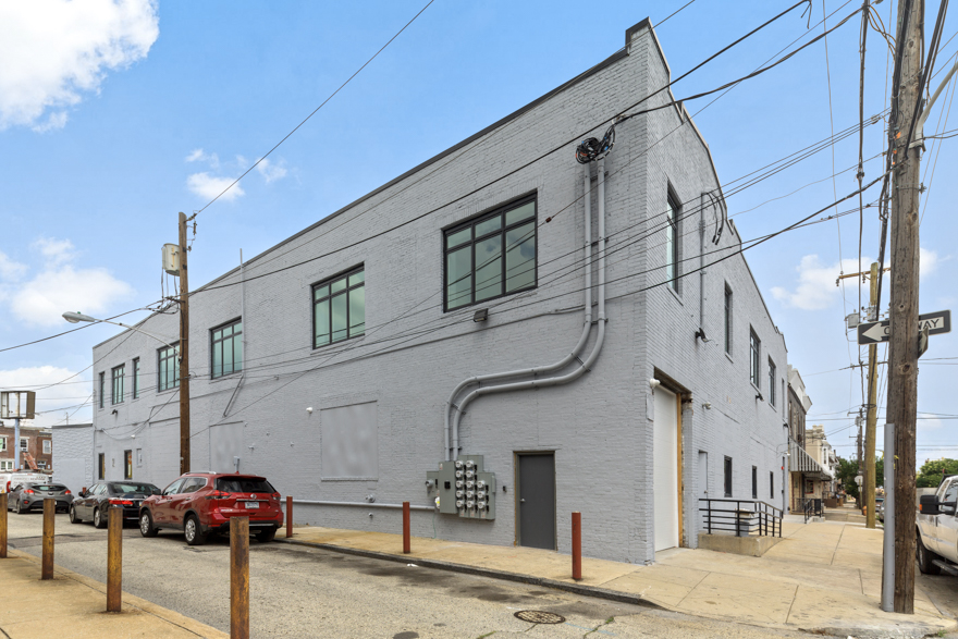 Property Photo For 1705 Jackson St, Unit 11