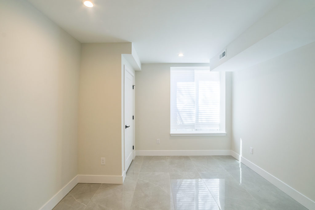 Property Photo For 2147 N Franklin St, Unit A