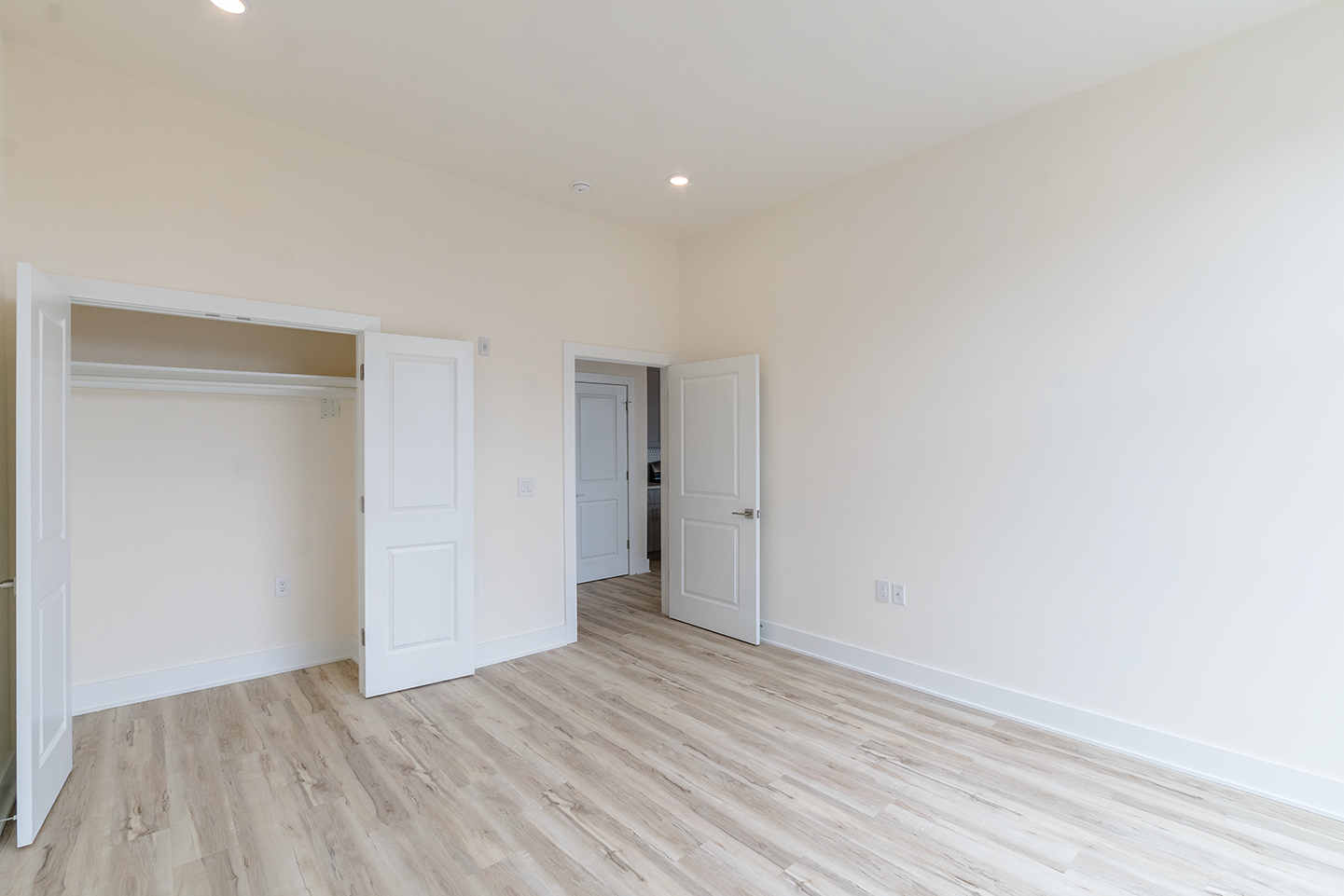 Property Photo For 1129 Germantown Ave, Unit 4C