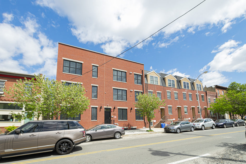 Property Photo For 2623 Christian St, Unit 204